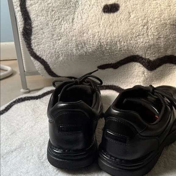 Men's Rockport Black Leather Shoes. - Picture 4 of 5